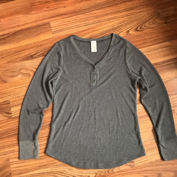 Faded Glory Tops - Soft and cozy Henley NEVER warn